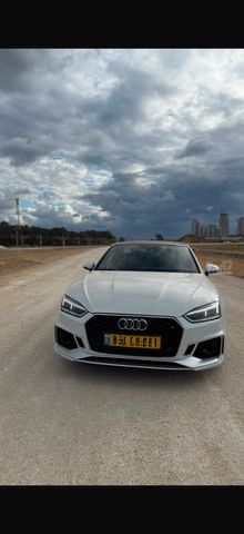 אאודי A5