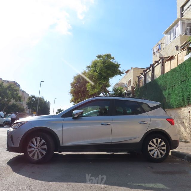 סיאט ארונה