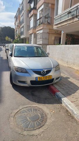 מאזדה 3