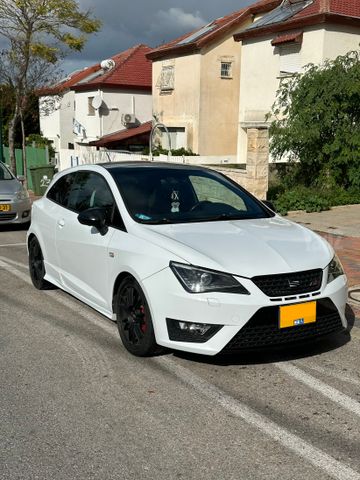 סיאט איביזה
