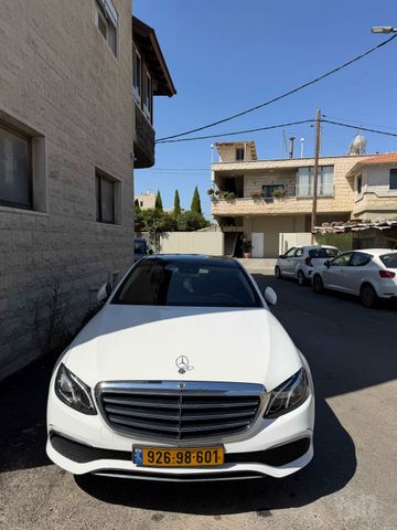 מרצדס-בנץ E-class
