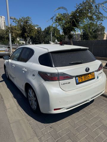 לקסוס CT
