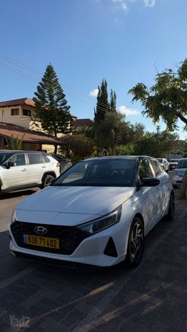 יונדאי i20