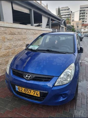 יונדאי i20