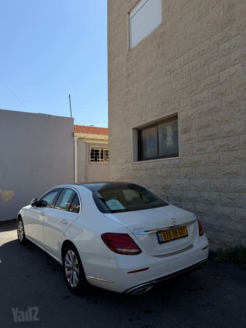 מרצדס-בנץ E-class