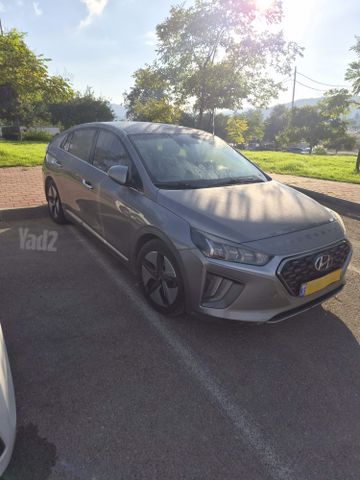 יונדאי איוניק