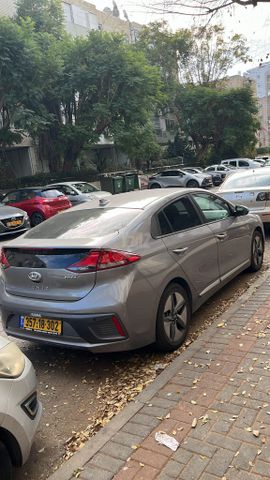 יונדאי איוניק