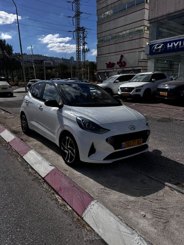 יונדאי i10