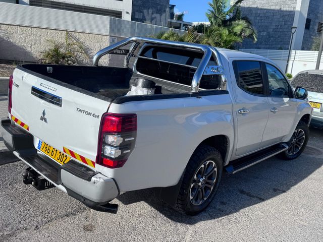מיצובישי טרייטון / L200
