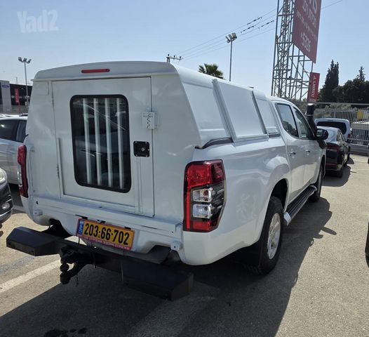 מיצובישי טרייטון / L200
