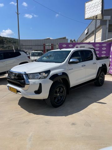 מודעת רכב טויוטה היילקס
