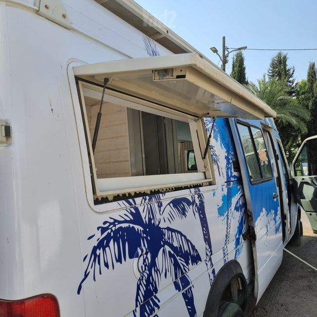 פולקסווגן LT