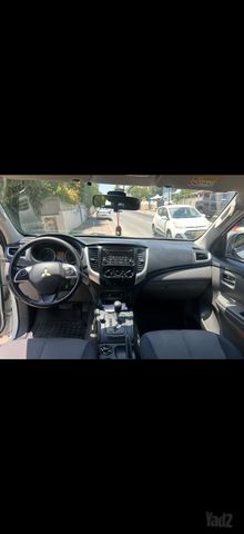 מיצובישי טרייטון / L200