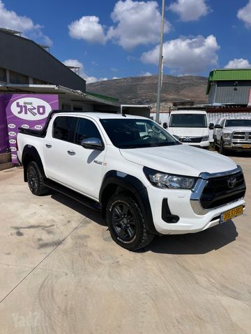 טויוטה היילקס