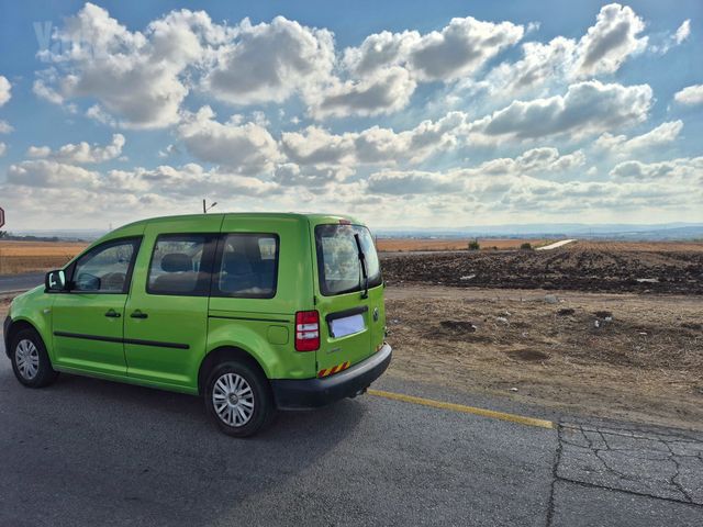 פולקסווגן קאדי