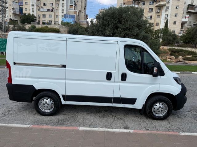 פיג'ו בוקסר