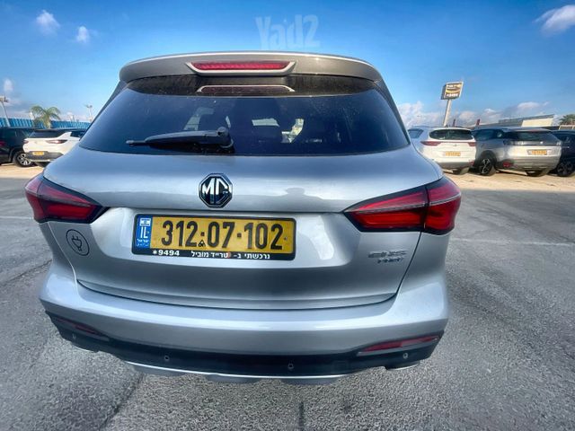 אם ג'י EHS PHEV