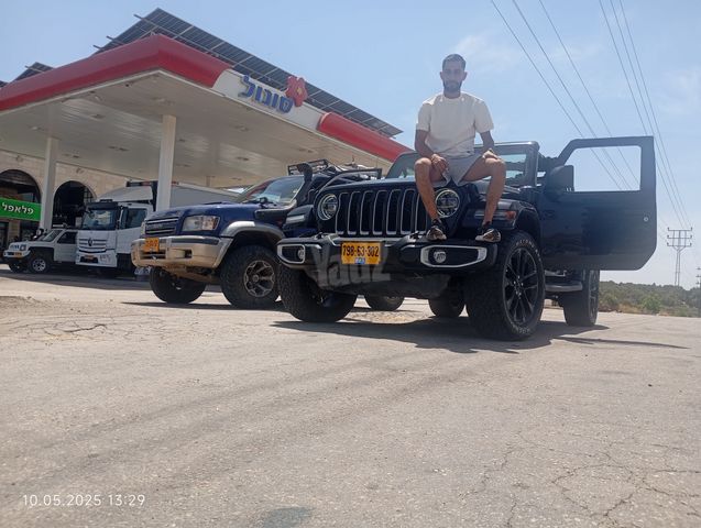 מיצובישי אאוטלנדר