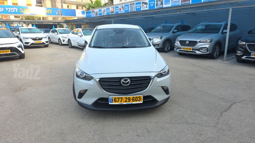 מודעת רכב מאזדה CX-3