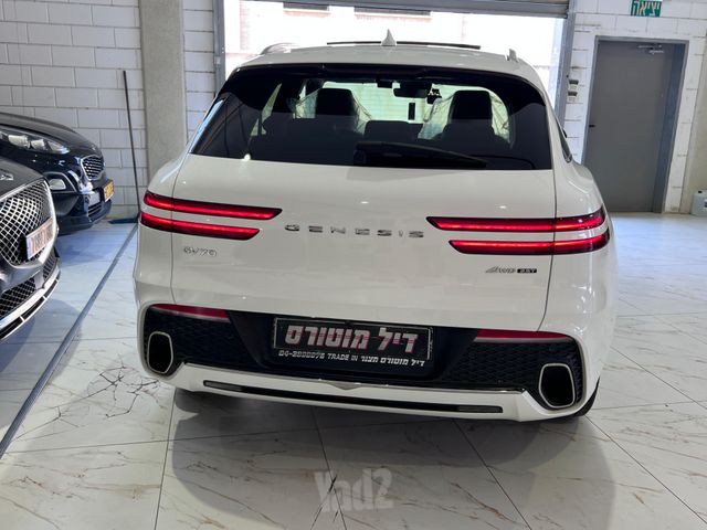 ג'נסיס GV70