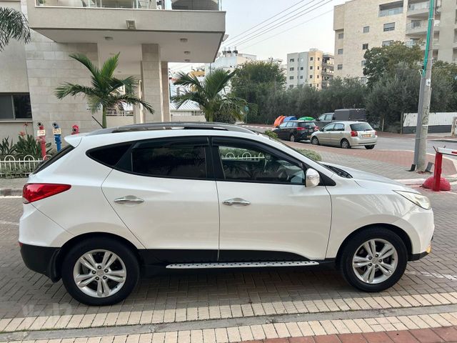 יונדאי ix35