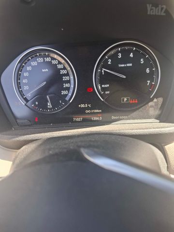 ב מ וו X1