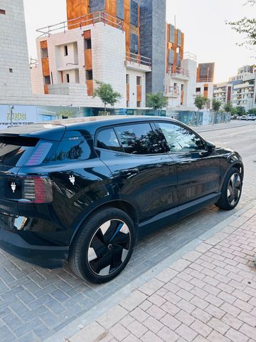 מודעת רכב וולוו EX30