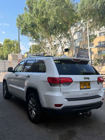 ג'יפ גרנד צ'ירוקי