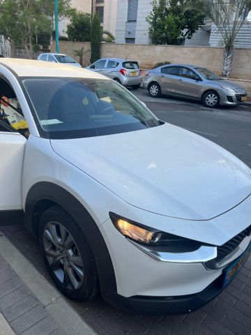 מאזדה CX-30