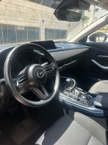מאזדה CX-30