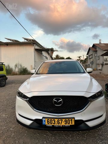 מודעת רכב מאזדה CX-5