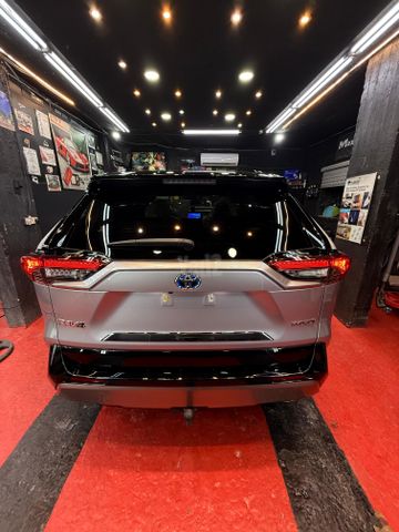 טויוטה RAV4
