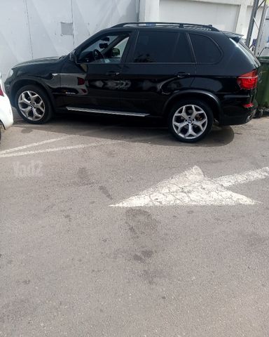 ב מ וו X5