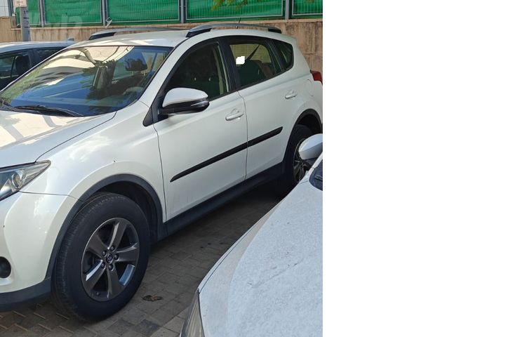 טויוטה RAV4