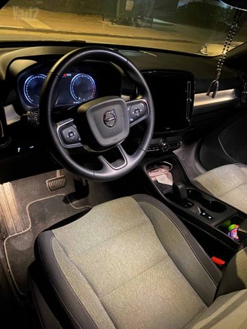 וולוו XC40