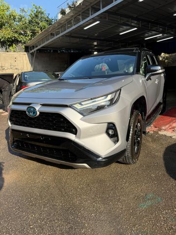 טויוטה RAV4