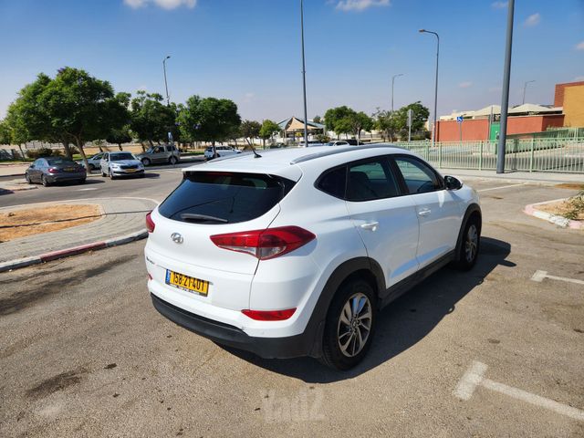 יונדאי טוסון