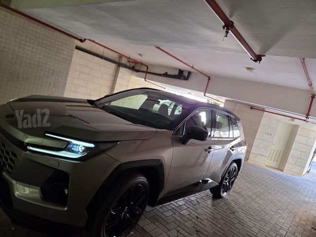 טויוטה RAV4