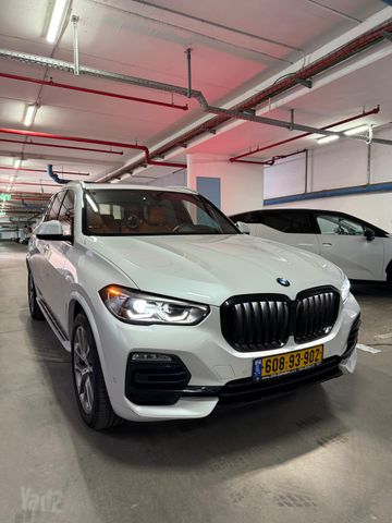 ב מ וו X5