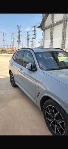 ב מ וו X3