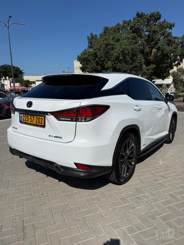 לקסוס RX
