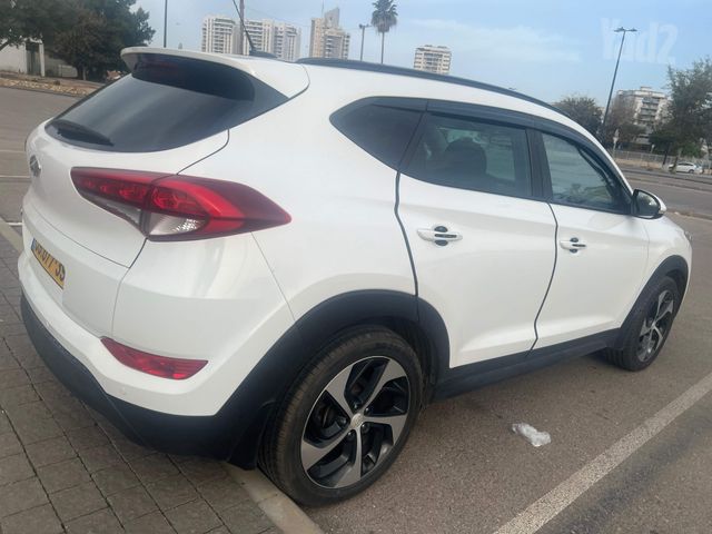 יונדאי טוסון