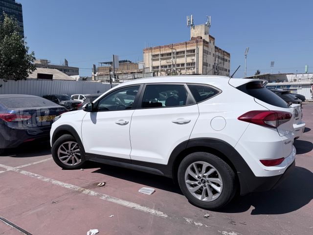 מודעת רכב יונדאי טוסון