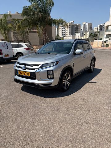 מיצובישי ASX