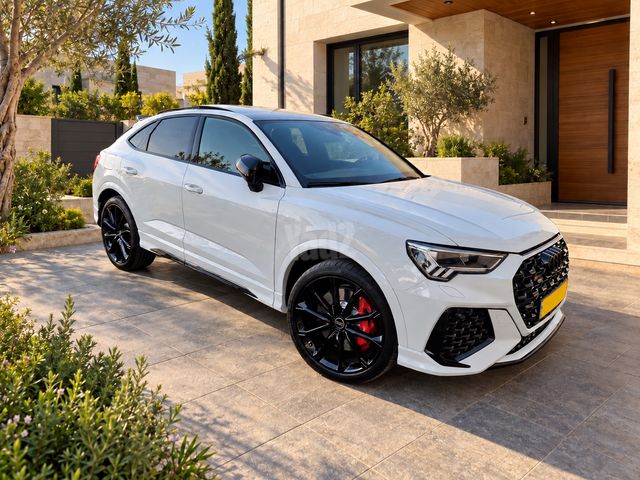 אאודי RS Q3