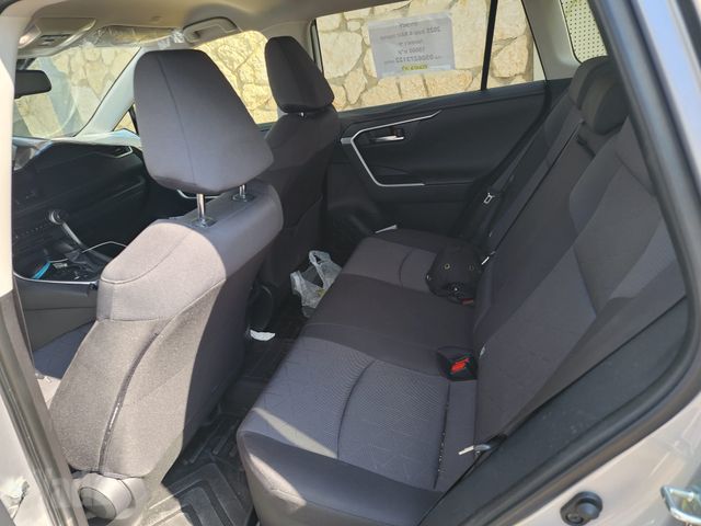 טויוטה RAV4