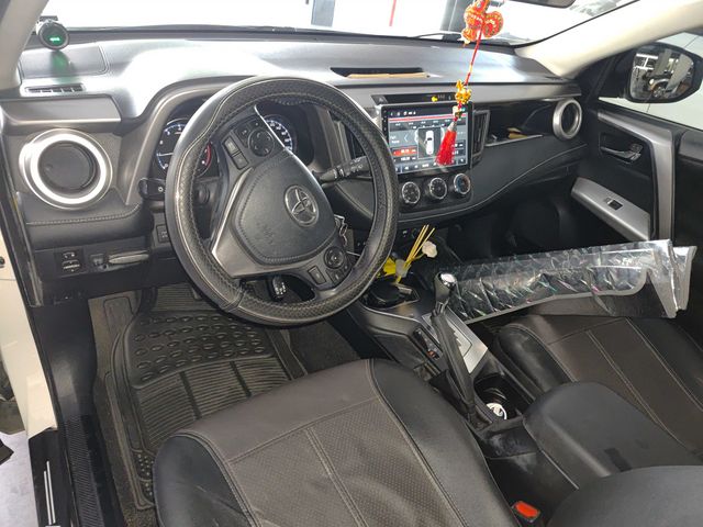 טויוטה RAV4