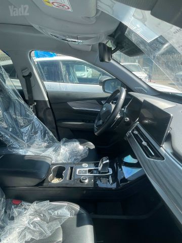 מודעת רכב אם ג'י EHS PHEV