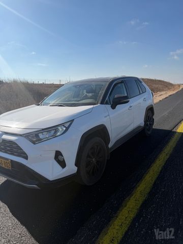 מודעת רכב טויוטה RAV4