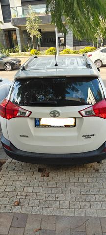 טויוטה RAV4